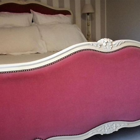Maison Lavande Bed & Breakfast Saint-Jean-d'Angely Exterior photo